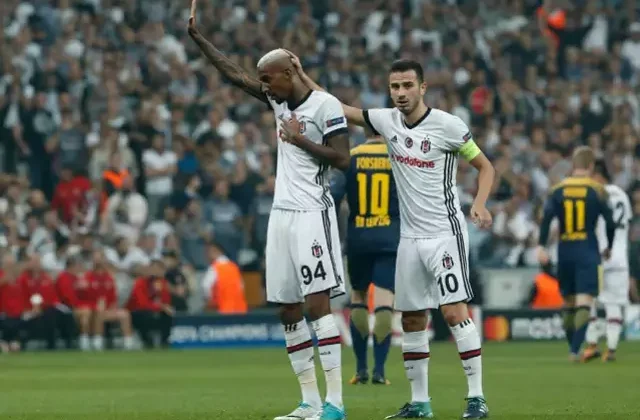 Oğuzhan Özyakup’tan olay yaratacak Talisca sözleri