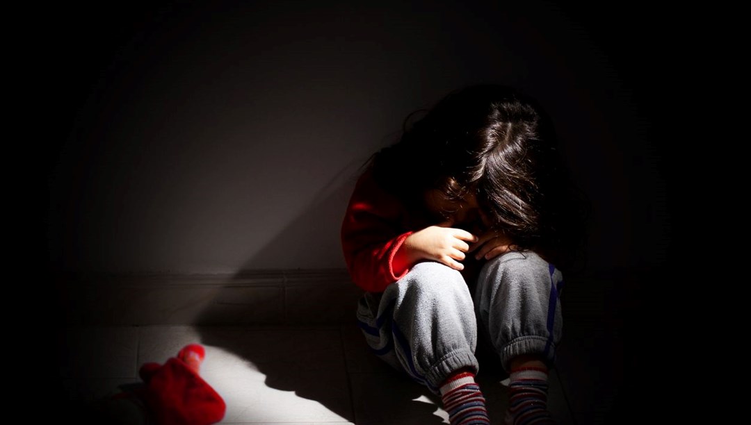 “Süper baba”dan taciz itirafı: 10’u kendi çocuğu olmak üzere 12 çocuğu yıllarca istismar etti