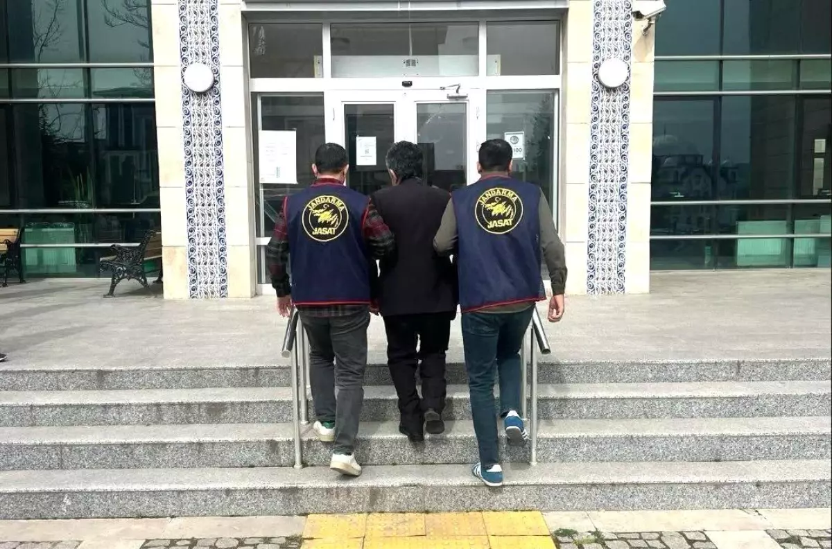 Fuhuş Suçundan 12 Yıl Cezalı Şahıs Yakalandı